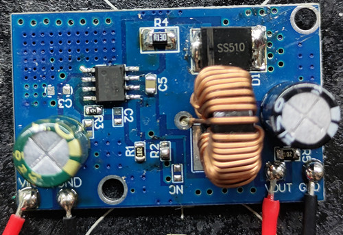 完美体育·（中国）手机网页版3041宽电压100V 输出13V/2A恒压储能电源供电方案