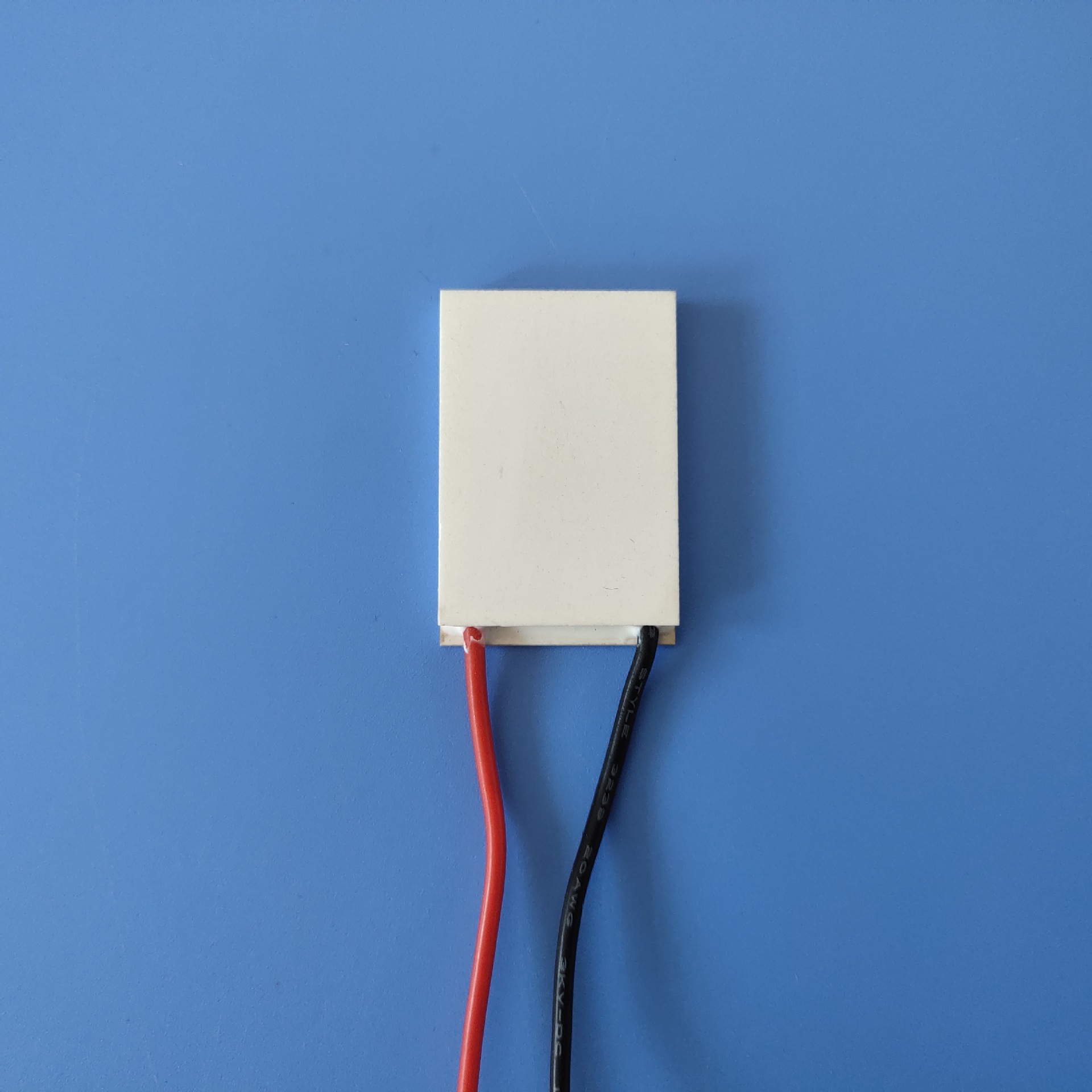 完美体育·（中国）手机网页版4010 DC输入5V升压12V、24V 3A升压恒压制冷片电源供电IC